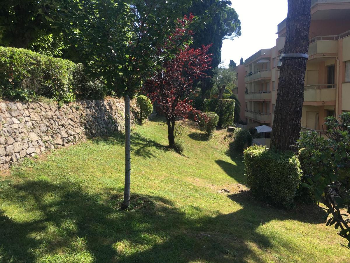 Clim Jardin Et Parking Prive -Piscine Tennis Et Park Vue Mer 그하쓰 외부 사진